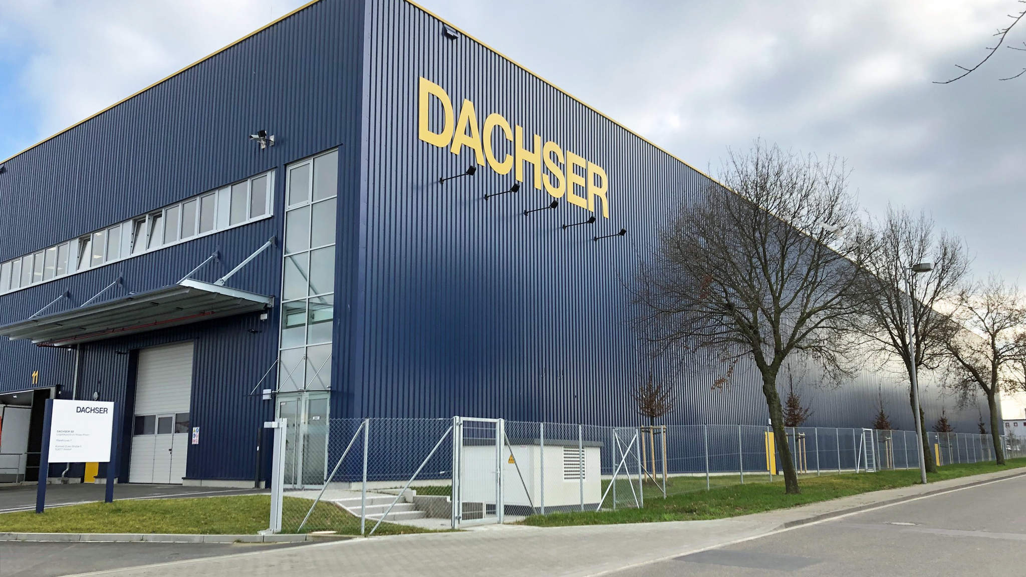 Dachser amplía sus capacidades de Contract Logistics para el centro logístico Maas-Rhein Dachser amplía sus capacidades de Contract Logistics para el centro logístico Maas-Rhein